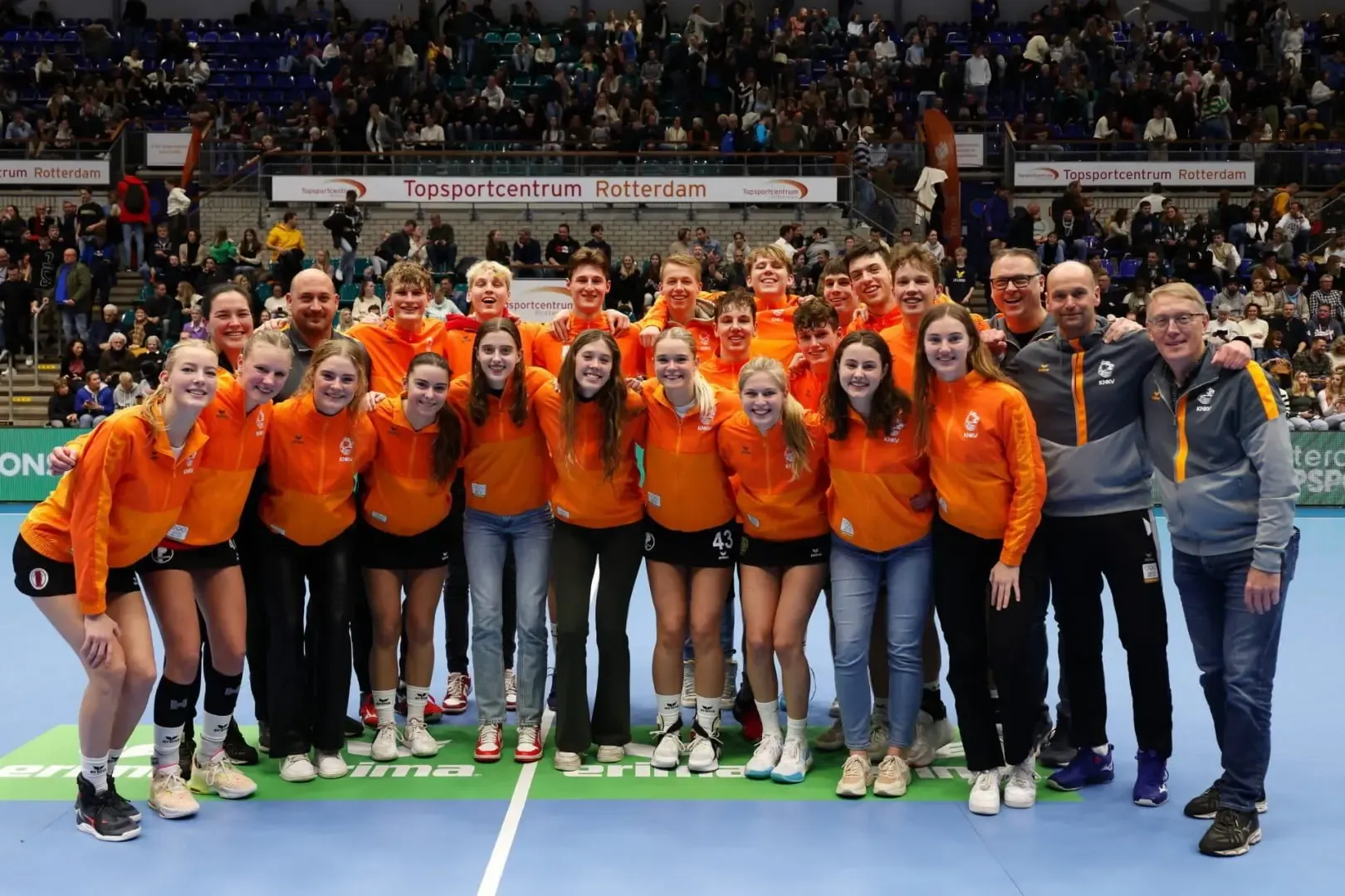 Gideon Gort bij Nederland U19 1 Gideon Gort