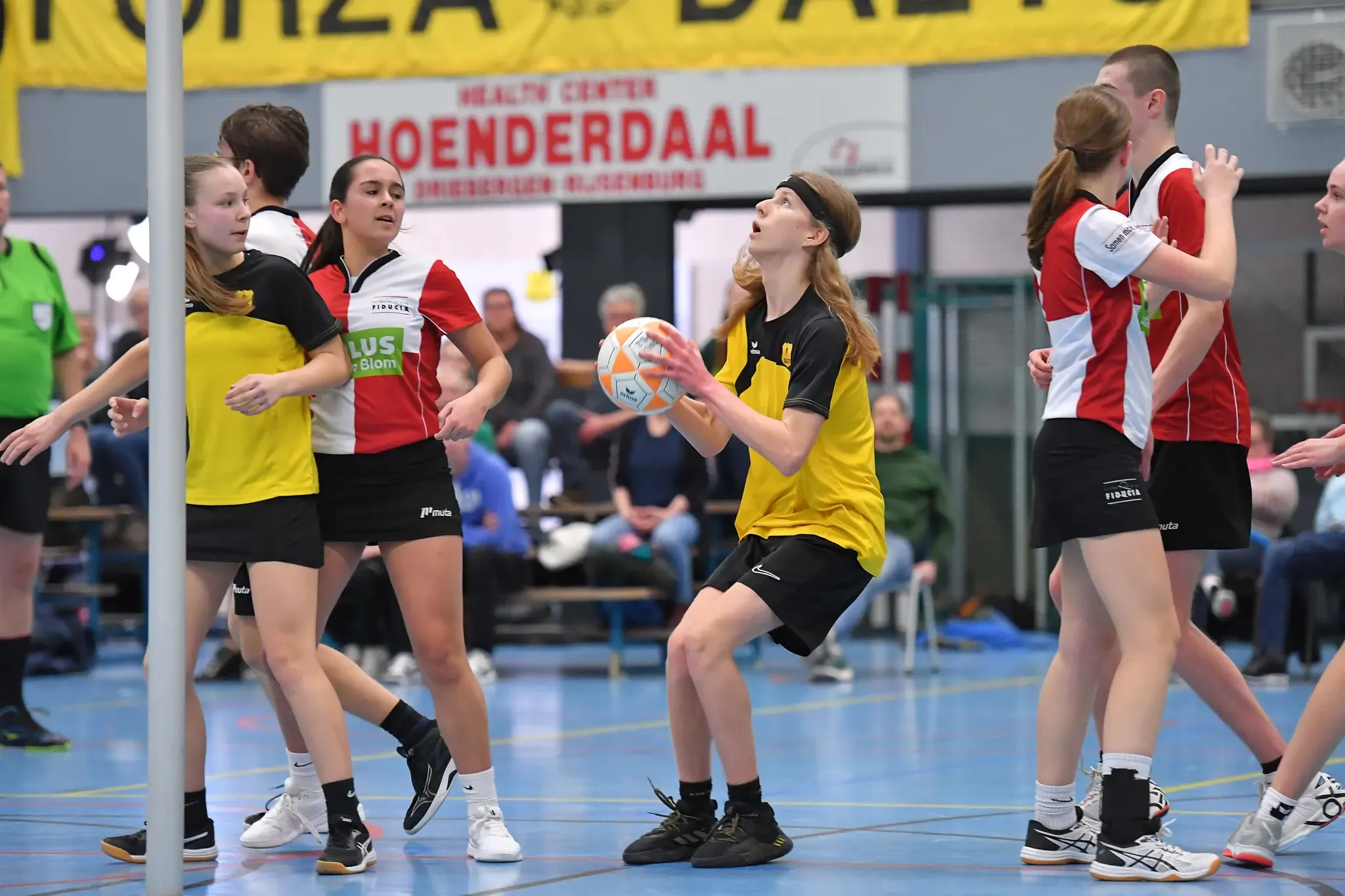 Dalto/Klaverblad Verzekeringen B2 kampioen 010