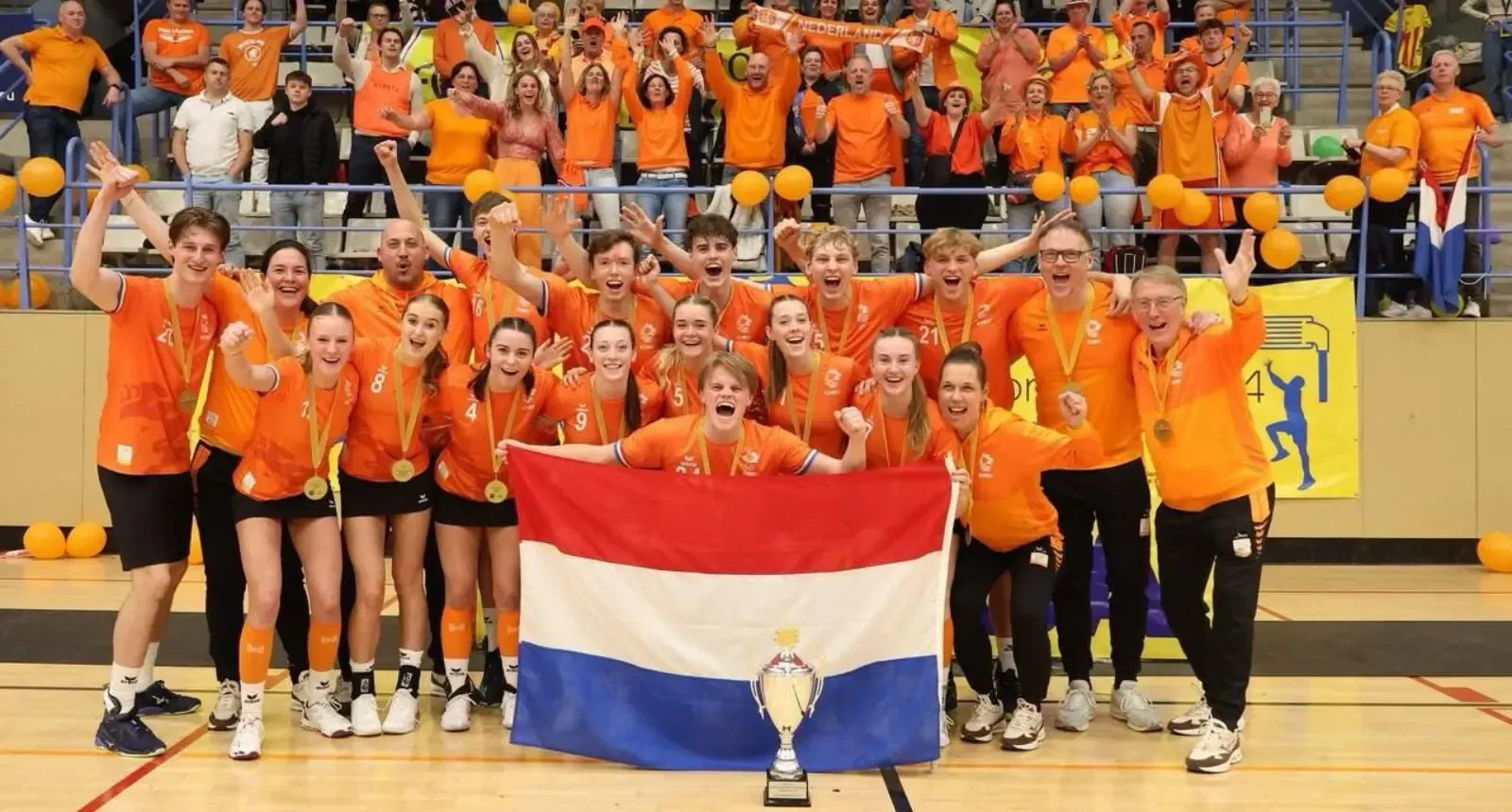 Nederlandu19europeeskamioen (1)